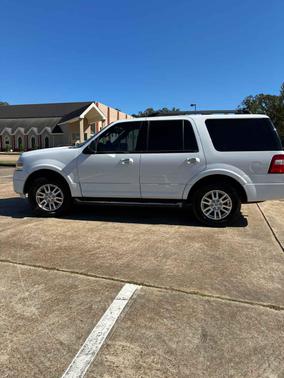 2011 Ford Expedition XLT