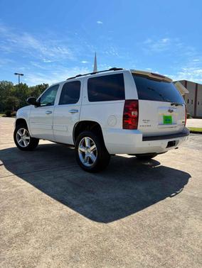 Summit White 2010 Chevrolet Tahoe LT