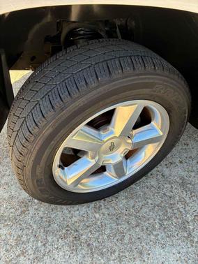 Summit White 2010 Chevrolet Tahoe LT