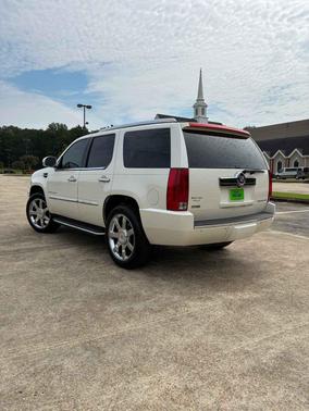 2009 Cadillac Escalade Base
