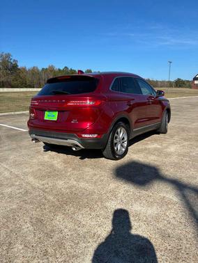 2015 Lincoln MKC Base