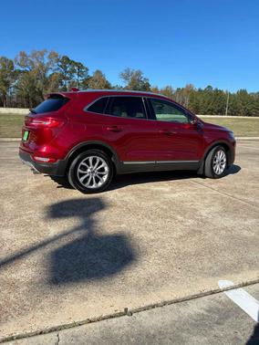2015 Lincoln MKC Base