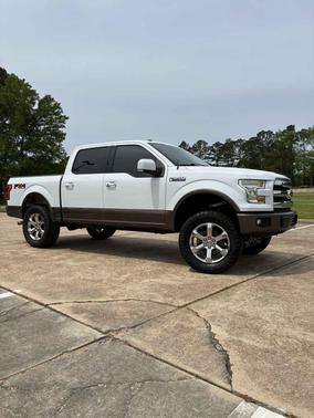 Oxford White/Caribou 2016 Ford F-150 Lariat