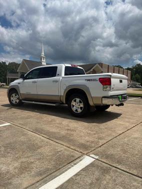 Super White 2011 Toyota Tundra Limited