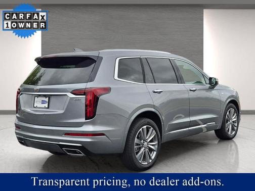 2025 Cadillac XT6 Premium Luxury FWD