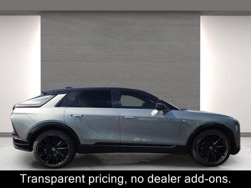 2025 Cadillac LYRIQ Sport