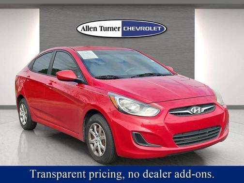 2013 Hyundai Accent GLS