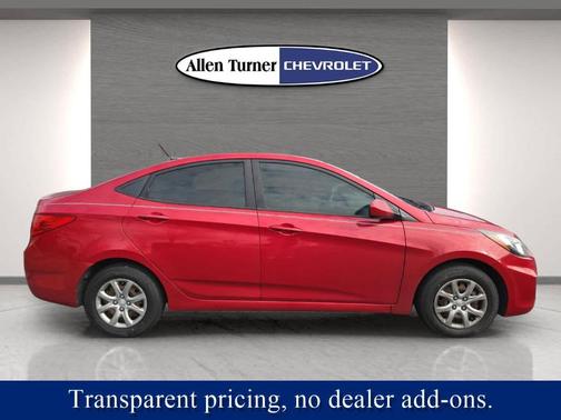 2013 Hyundai Accent GLS