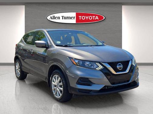 2022 Nissan Rogue Sport S