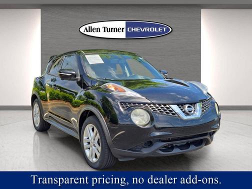 Super Black 2015 Nissan Juke SV