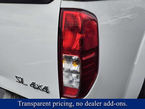 2015 Nissan Frontier SL