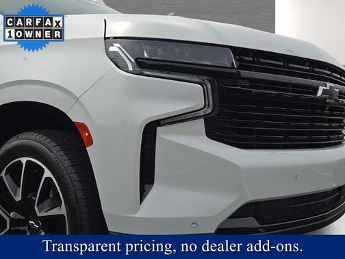 Summit White 2024 Chevrolet Suburban RST