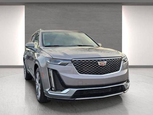 2025 Cadillac XT6 Premium Luxury FWD