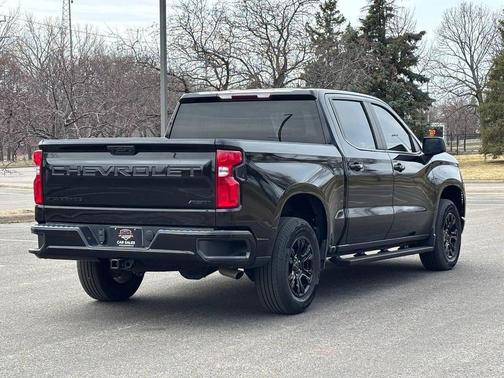Black 2022 Chevrolet Silverado 1500 RST