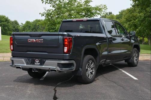 2022 GMC Sierra 1500 SLE