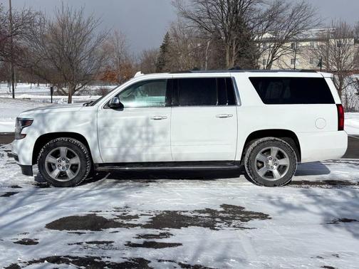 2020 Chevrolet Suburban Premier