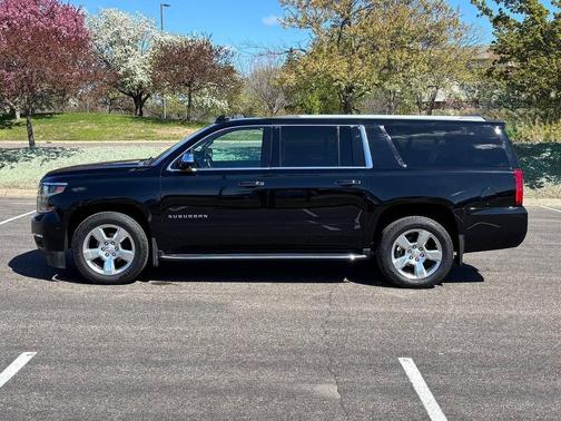Black 2020 Chevrolet Suburban Premier