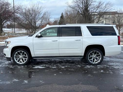 2018 Chevrolet Suburban Premier