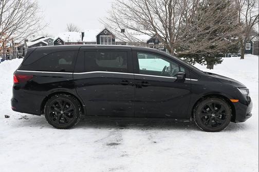 2024 Honda Odyssey Sport