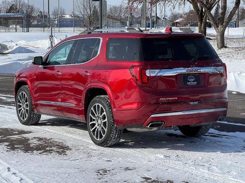 2021 GMC Acadia Denali