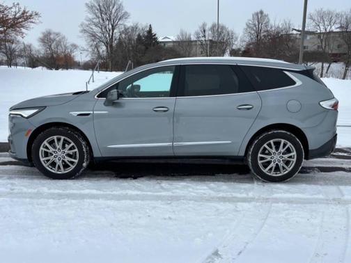 2023 Buick Enclave Premium AWD