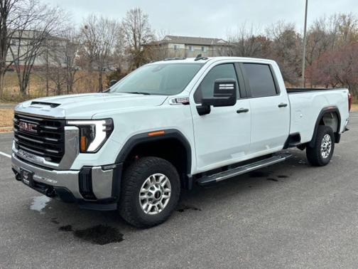 2024 GMC Sierra 2500 Base