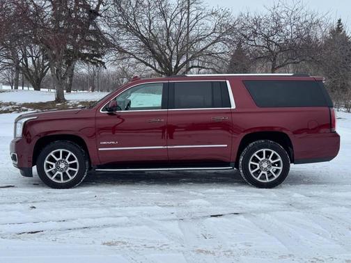 2020 GMC Yukon XL Denali