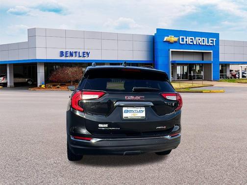 2024 GMC Terrain AT4