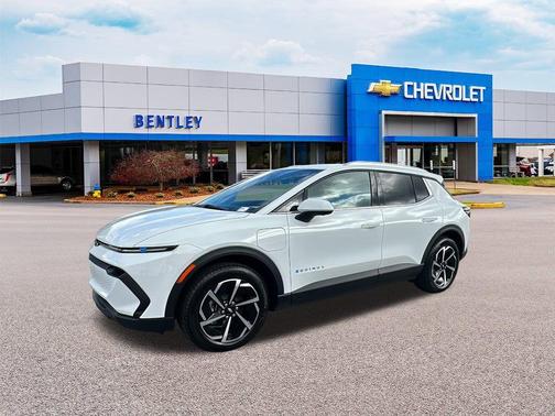 2026 Chevrolet Equinox EV LT 2