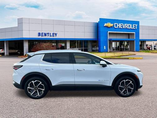 2026 Chevrolet Equinox EV LT 2