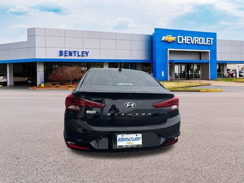 2019 Hyundai ELANTRA Value Edition