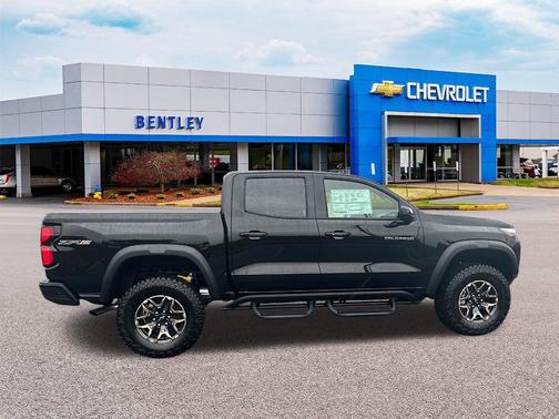 Black 2026 Chevrolet Colorado ZR2