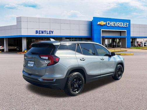 2024 GMC Terrain AT4