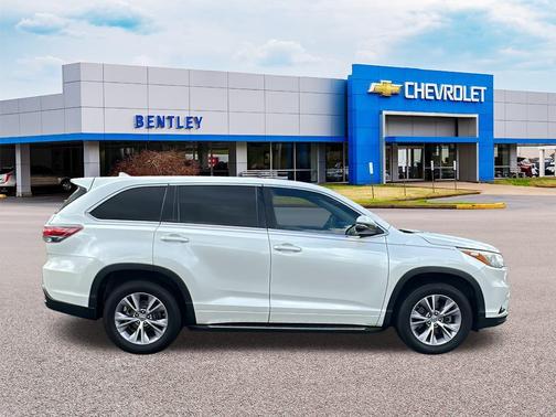 2015 Toyota Highlander LE Plus