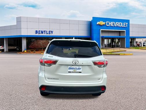 2015 Toyota Highlander LE Plus