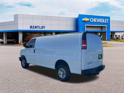 2024 Chevrolet Express 2500 Work Van