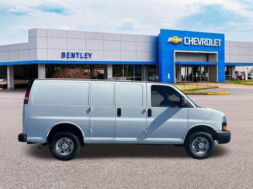 2024 Chevrolet Express 2500 Work Van