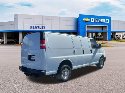 2024 Chevrolet Express 2500 Work Van