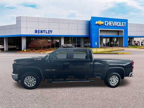 Black 2026 Chevrolet Silverado 2500 LT