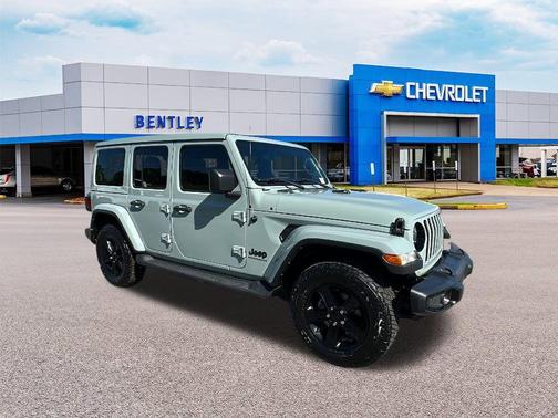 2023 Jeep Wrangler Sahara