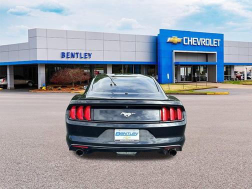 2017 Ford Mustang EcoBoost
