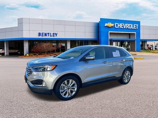 2023 Ford Edge Titanium