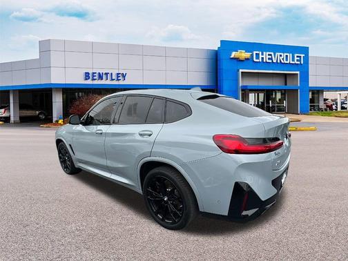 2024 BMW X4 M40i