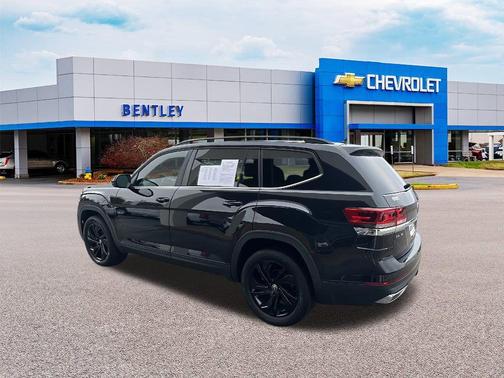 2022 Volkswagen Atlas 3.6L SE w/Technology