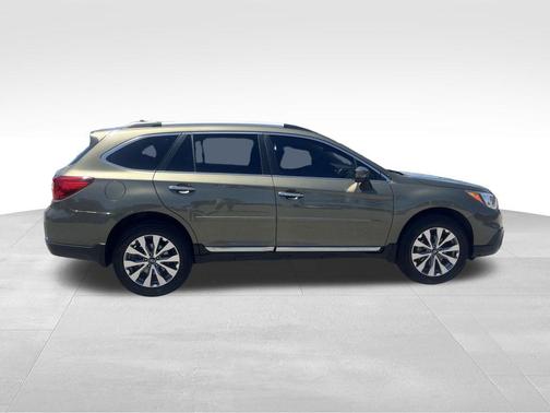 2017 Subaru Outback 3.6R Touring