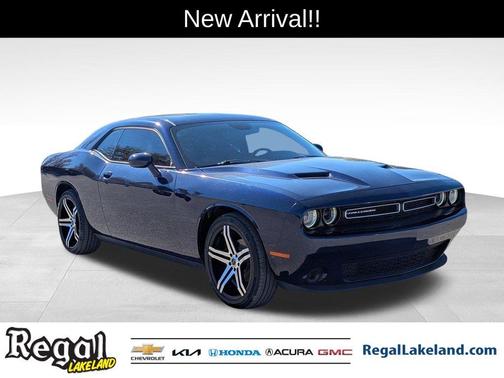 2016 Dodge Challenger SXT