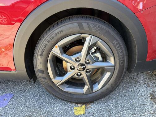 Currant Red 2026 Kia K4 LXS