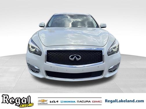 2015 INFINITI Q70L 5.6X