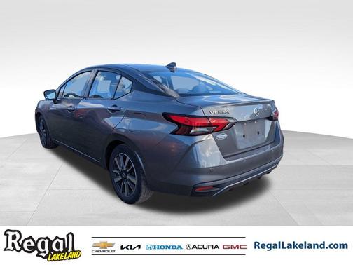 2021 Nissan Versa 1.6 SV