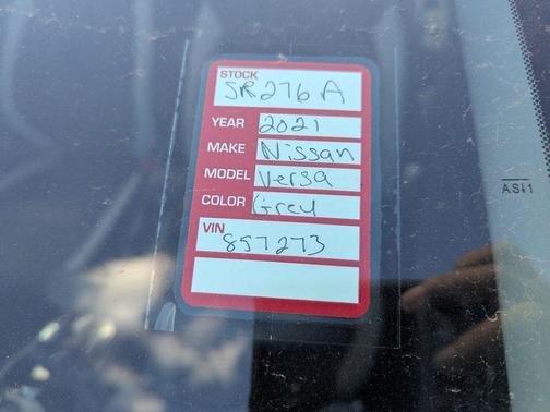 2021 Nissan Versa 1.6 SV